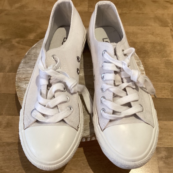 Loft plain canvas sneakers Size 8 - Picture 3 of 7